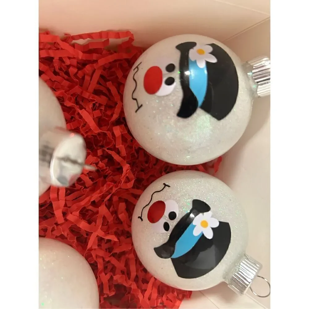 Frosty the Snowman Christmas ornaments